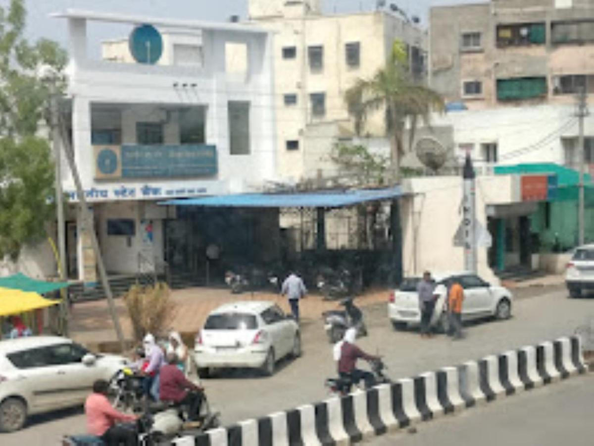 Hotel Vaibhav,Akola Exterior foto